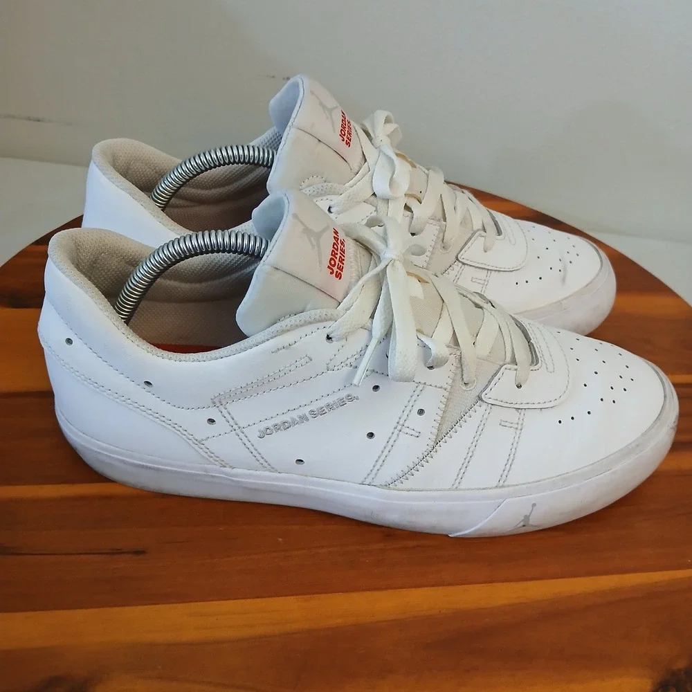 Jordan Series ES Sneakers Mens Size 10 White Low Top Leather DN1856-160